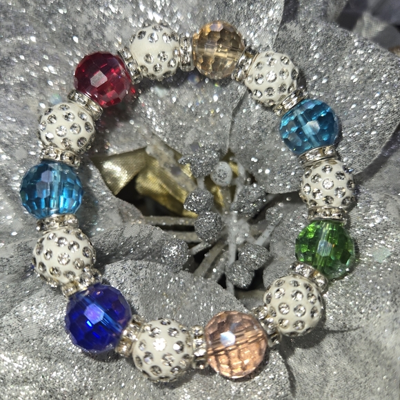 All bracelets are on sale for HOLIDAY GIFTS! - Picture 9 of 16